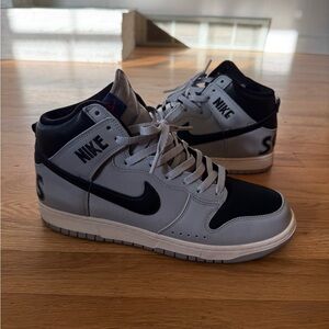 Nike x Soul Goods - Dunk Hi Mac Attack